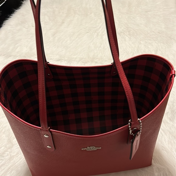 COACH Reversible City Tote with Gingham print & Red - Picture 7 of 12